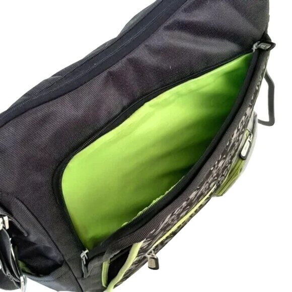 JJ COLE METRA DIAPER BAG IN MIDNIGHT CLOVER - Picture 9 of 14